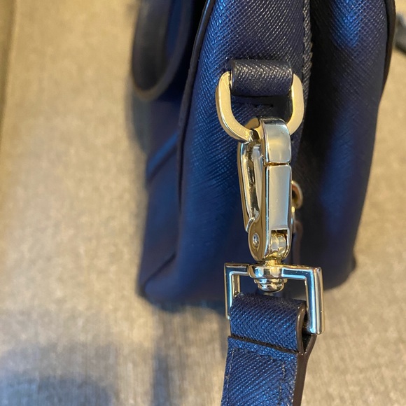 Kate Spade Satchel in Saffiano Leather - Picture 5 of 8